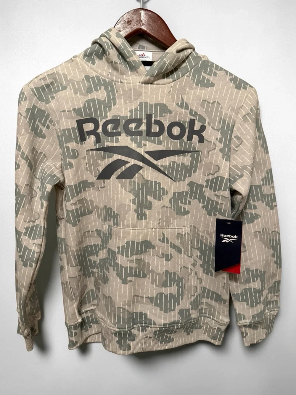 NWT! Reebok Boys Chalk Camo Logo Hoodie